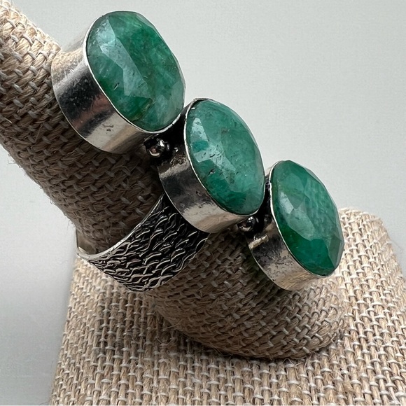 New Green Enhanced Emerald Multi Stone Silver Overlay Statement Ring Size 10 - Picture 2 of 8